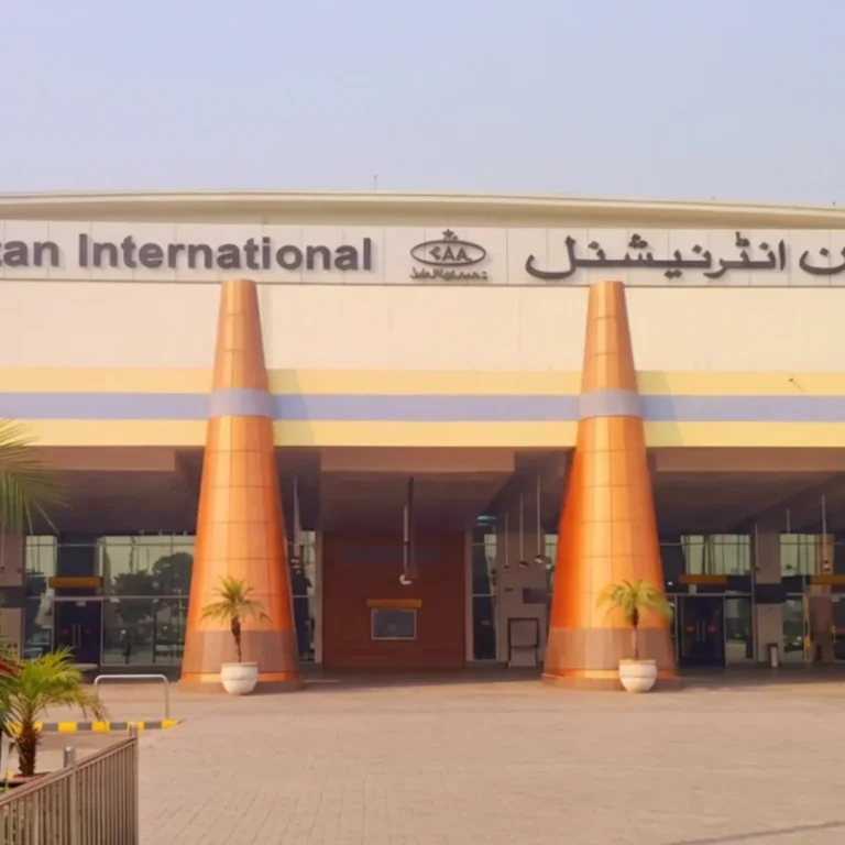 Umrah Flights from Multan & Islamabad – Complete Airport Guide